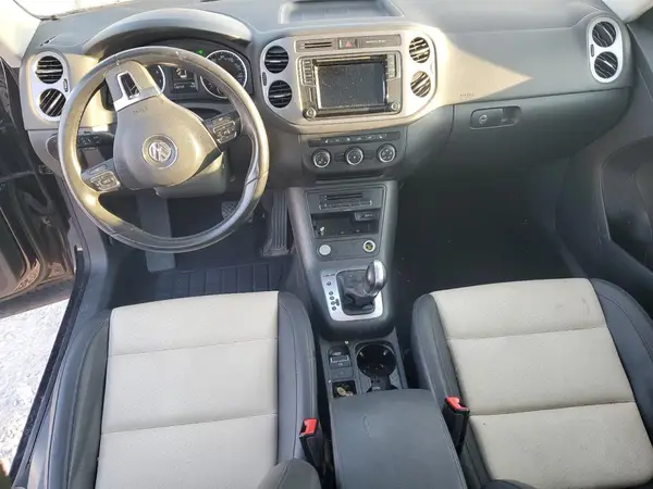 WVGSV7AX9HK014618 2017 VOLKSWAGEN TIGUAN - Image 8