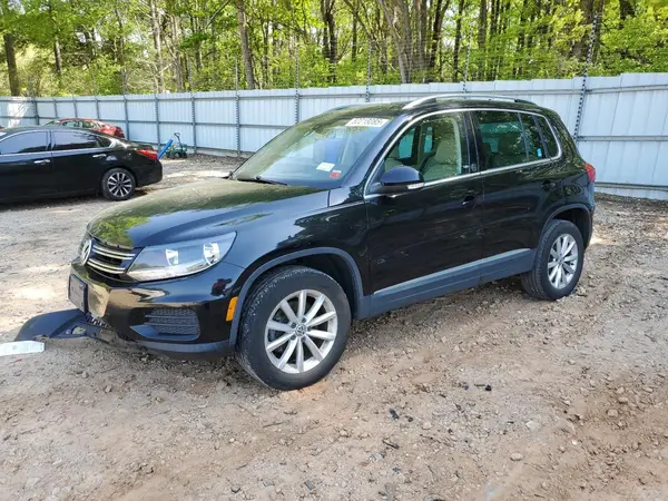 WVGSV7AX9HK019107 2017 VOLKSWAGEN TIGUAN - Image 1