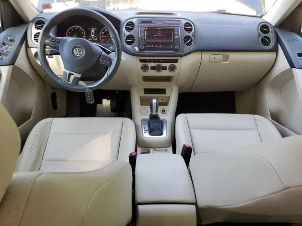 WVGSV7AX9HK019107 2017 VOLKSWAGEN TIGUAN - Image 8