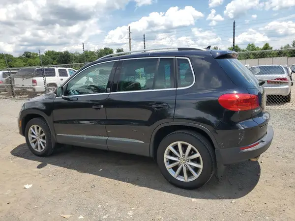 WVGSV7AX9HK024565 2017 VOLKSWAGEN TIGUAN - Image 2