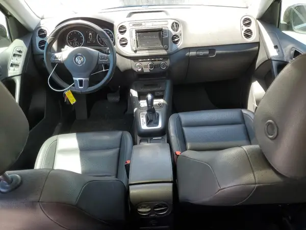 WVGSV7AX9HK031595 2017 VOLKSWAGEN TIGUAN - Image 8