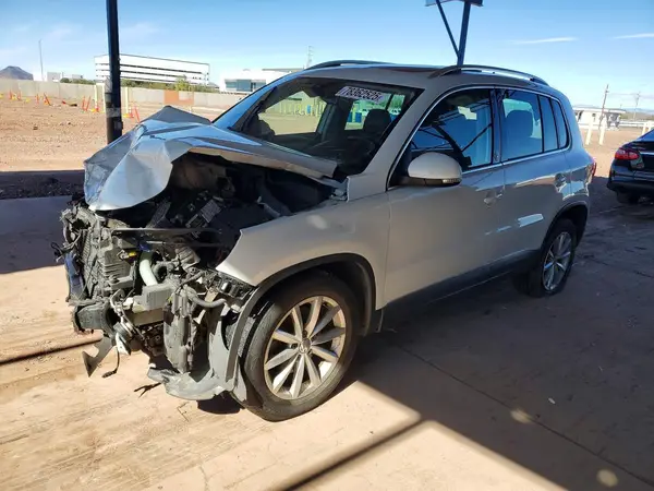 WVGSV7AX9HW506316 2017 VOLKSWAGEN TIGUAN - Image 1