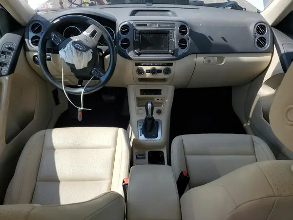 WVGSV7AX9HW510849 2017 VOLKSWAGEN TIGUAN - Image 8