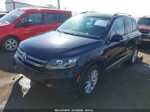 WVGSV7AXXHK007144 2017 VOLKSWAGEN TIGUAN - Image 2