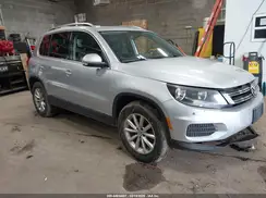 WVGSV7AXXHK019827 2017 VOLKSWAGEN TIGUAN