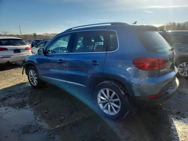 WVGSV7AXXHW500847 2017 VOLKSWAGEN TIGUAN - Image 2