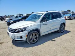 WVGTV7AX0HW506645 2017 VOLKSWAGEN TIGUAN