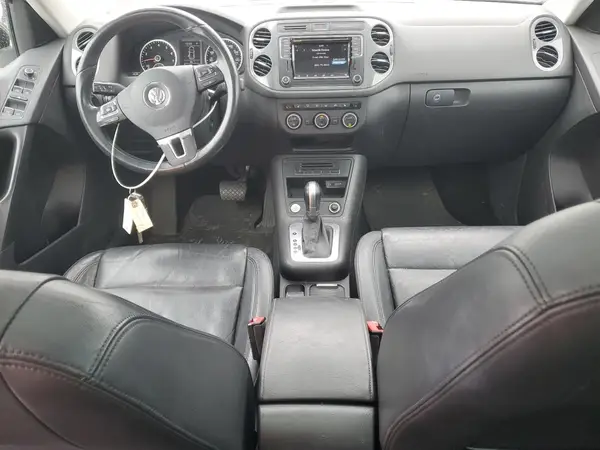 WVGTV7AX2HK005974 2017 VOLKSWAGEN TIGUAN - Image 8