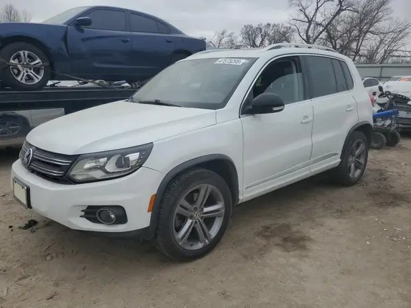 WVGTV7AX2HW506145 2017 VOLKSWAGEN TIGUAN - Image 1