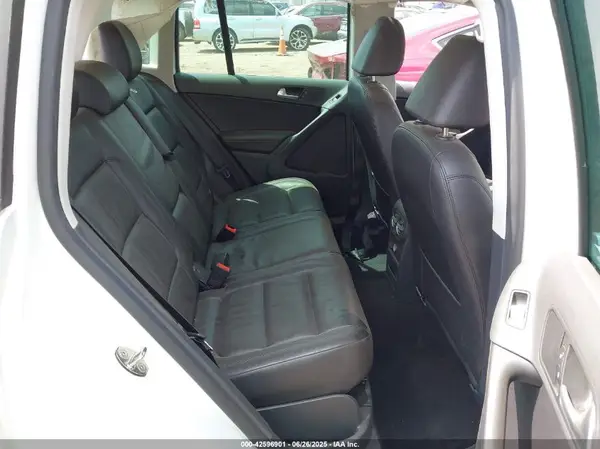 WVGTV7AX2HW511863 2017 VOLKSWAGEN TIGUAN - Image 8