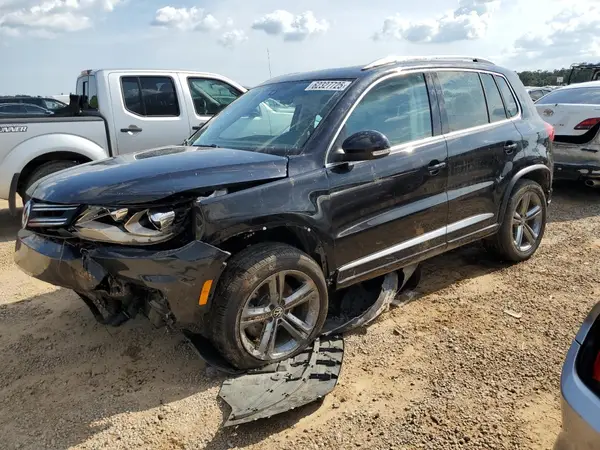 WVGTV7AX3HK020029 2017 VOLKSWAGEN TIGUAN - Image 1