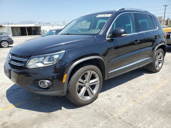 WVGTV7AX3HW505778 2017 VOLKSWAGEN TIGUAN - Image 1
