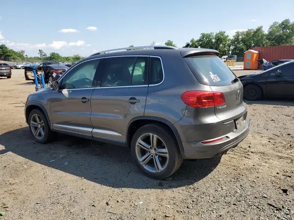 WVGTV7AX4HK016944 2017 VOLKSWAGEN TIGUAN - Image 2