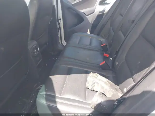 WVGTV7AX4HW512156 2017 VOLKSWAGEN TIGUAN - Image 8