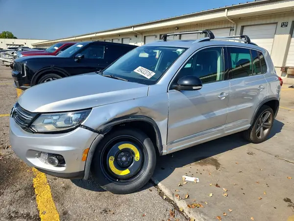WVGTV7AX6HK027976 2017 VOLKSWAGEN TIGUAN - Image 1