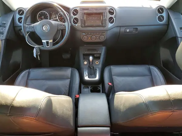WVGTV7AX8HK018583 2017 VOLKSWAGEN TIGUAN - Image 8