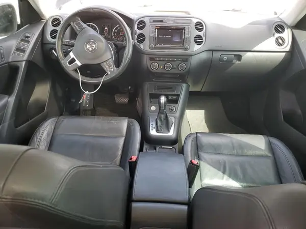 WVGTV7AX8HK019720 2017 VOLKSWAGEN TIGUAN - Image 8