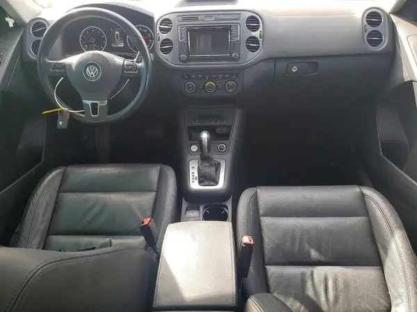 WVGTV7AX8HK022018 2017 VOLKSWAGEN TIGUAN - Image 8