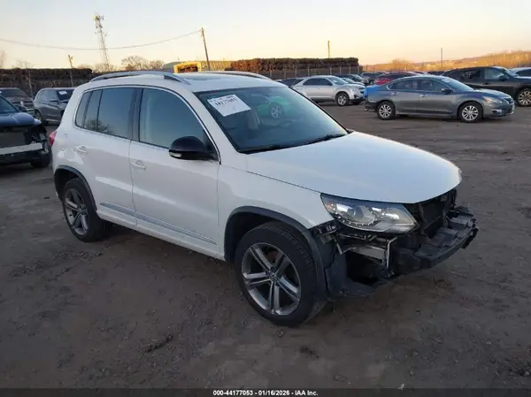 WVGTV7AX9HW507079 2017 VOLKSWAGEN TIGUAN - Image 1