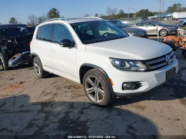 WVGUV7AX2HK010385 2017 VOLKSWAGEN TIGUAN - Image 1