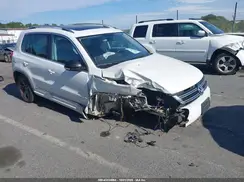 WVGUV7AX2HK018258 2017 VOLKSWAGEN TIGUAN