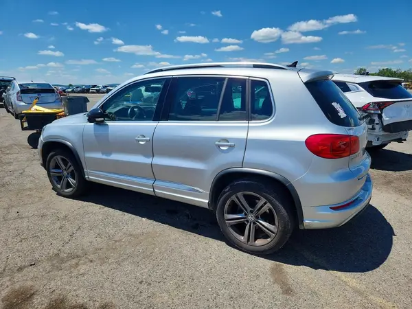 WVGUV7AX2HK030250 2017 VOLKSWAGEN TIGUAN - Image 2