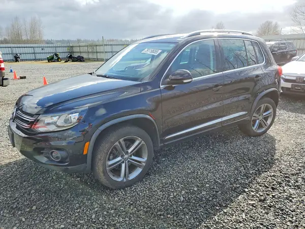 WVGUV7AX4HK021615 2017 VOLKSWAGEN TIGUAN - Image 1