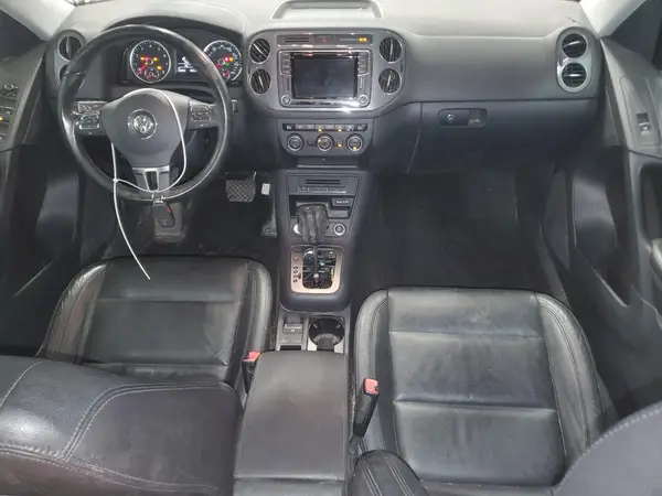 WVGUV7AX6HK017548 2017 VOLKSWAGEN TIGUAN - Image 8