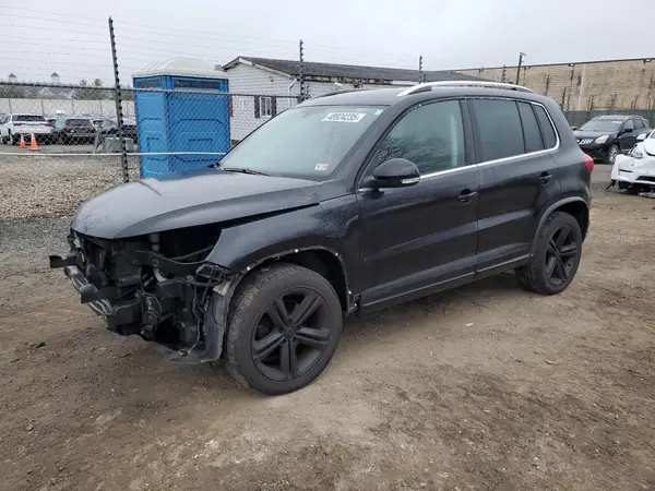 WVGUV7AX7HK010043 2017 VOLKSWAGEN TIGUAN - Image 1