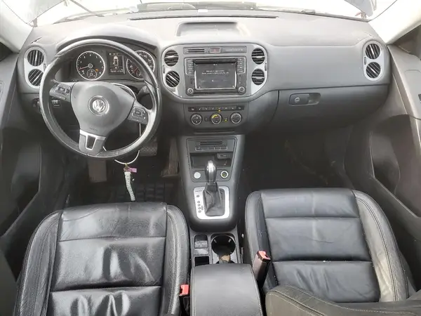WVGUV7AX7HK019440 2017 VOLKSWAGEN TIGUAN - Image 8