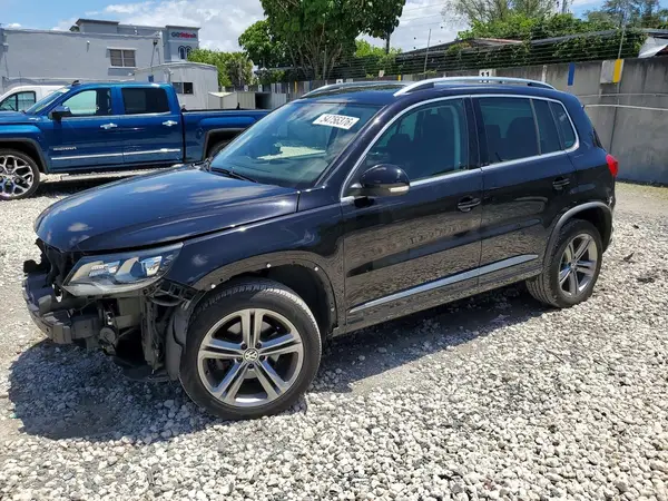 WVGUV7AX7HK023004 2017 VOLKSWAGEN TIGUAN