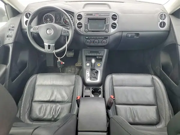 WVGUV7AX8HK036652 2017 VOLKSWAGEN TIGUAN - Image 8