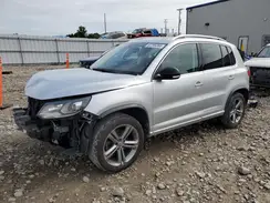 WVGUV7AX8HW509104 2017 VOLKSWAGEN TIGUAN