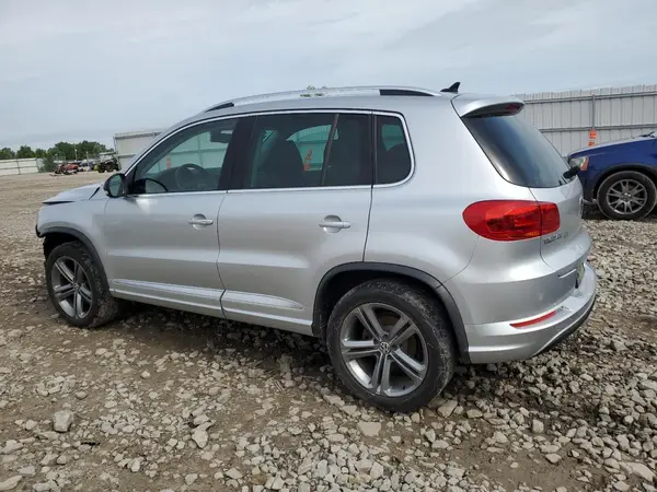 WVGUV7AX8HW509104 2017 VOLKSWAGEN TIGUAN - Image 2