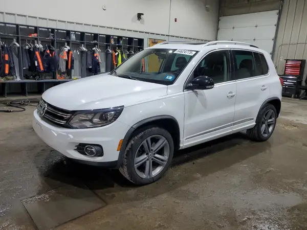 WVGUV7AX9HK022730 2017 VOLKSWAGEN TIGUAN - Image 1