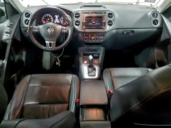 WVGUV7AX9HK036594 2017 VOLKSWAGEN TIGUAN - Image 8