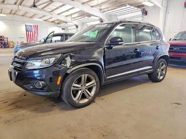 WVGUV7AXXHK017083 2017 VOLKSWAGEN TIGUAN - Image 1