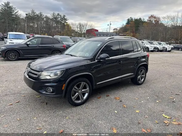 WVGUV7AXXHK03318 2017 VOLKSWAGEN TIGUAN - Image 2