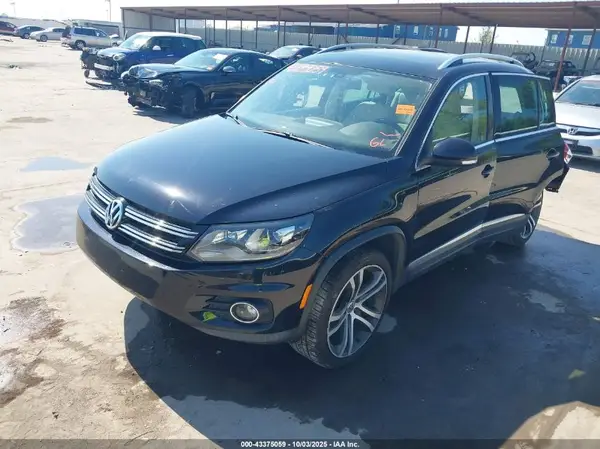 WVGVV7AX6HK011916 2017 VOLKSWAGEN TIGUAN - Image 2