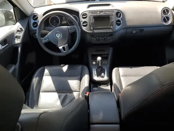 WVGWV7AX3HK023476 2017 VOLKSWAGEN TIGUAN - Image 8