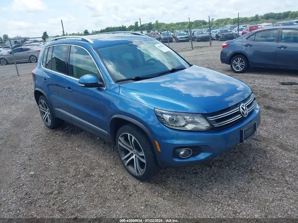 WVGWV7AX3HW504031 2017 VOLKSWAGEN TIGUAN - Image 1