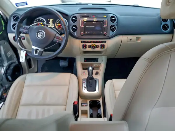 WVGWV7AX3HW505552 2017 VOLKSWAGEN TIGUAN - Image 8