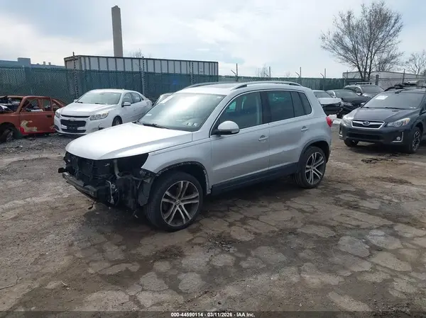 WVGWV7AX3HW507351 2017 VOLKSWAGEN TIGUAN - Image 2