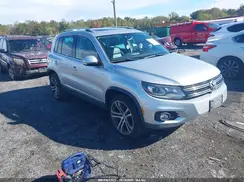 WVGWV7AX8HK016409 2017 VOLKSWAGEN TIGUAN