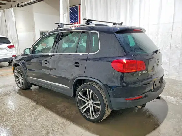 WVGWV7AXXHW505659 2017 VOLKSWAGEN TIGUAN - Image 2