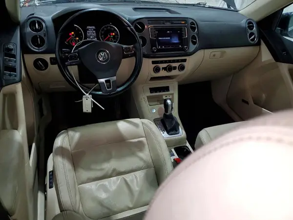 WVGWV7AXXHW505659 2017 VOLKSWAGEN TIGUAN - Image 8