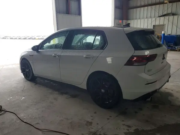 WVW2A7CD8RW216010 2024 VOLKSWAGEN GTI - Image 2