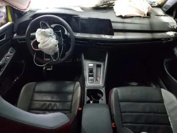 WVW587CD6NW124753 2022 VOLKSWAGEN GTI - Image 8