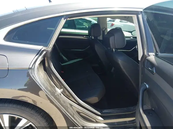 WVWAR7AN0KE028853 2019 VOLKSWAGEN ARTEON - Image 8