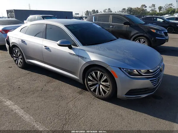 WVWAR7AN1KE029302 2019 VOLKSWAGEN ARTEON - Image 1